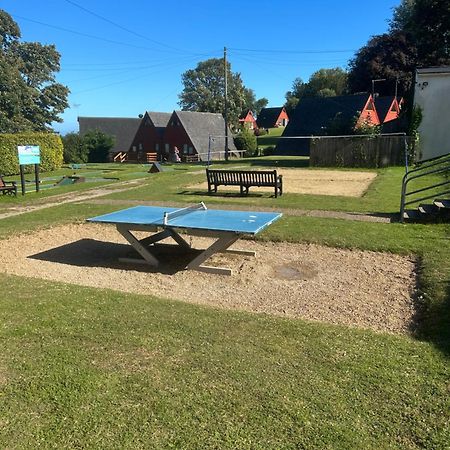 Kingsdown Chalet Deal Bagian luar foto